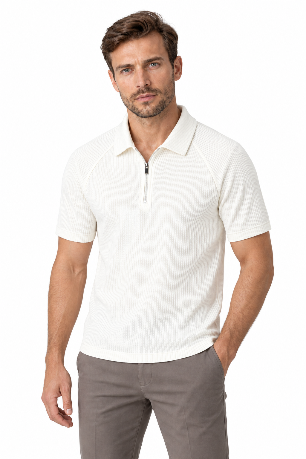 Men's Polo Shirt Textured Knit Zip Neck in White - perto view