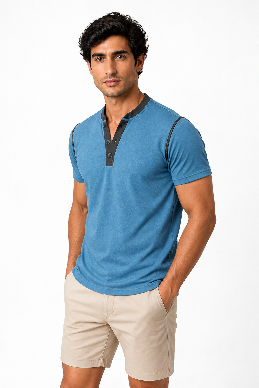 Ventorino henley in blue — model view
