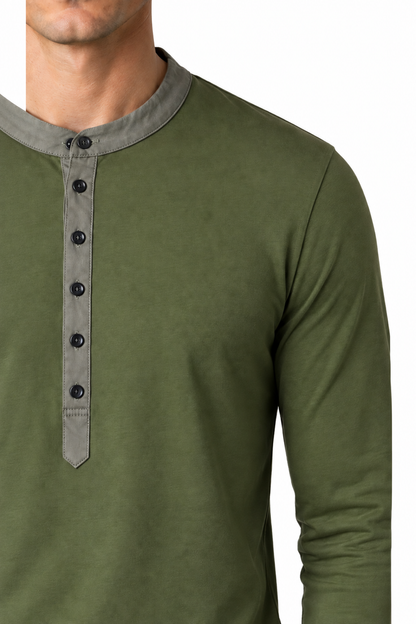 Ventorino long-sleeve Henley in green — fabric and placket detail
