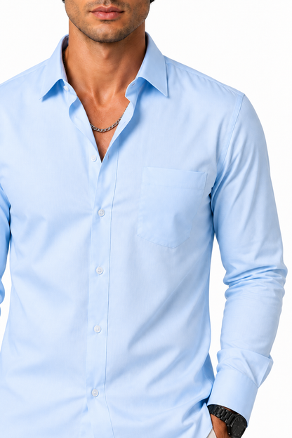 Ventorino Men's Button-Up Shirt Premium Cotton Classic Fit | Ventorino in Light Blue — garment and fabric detail