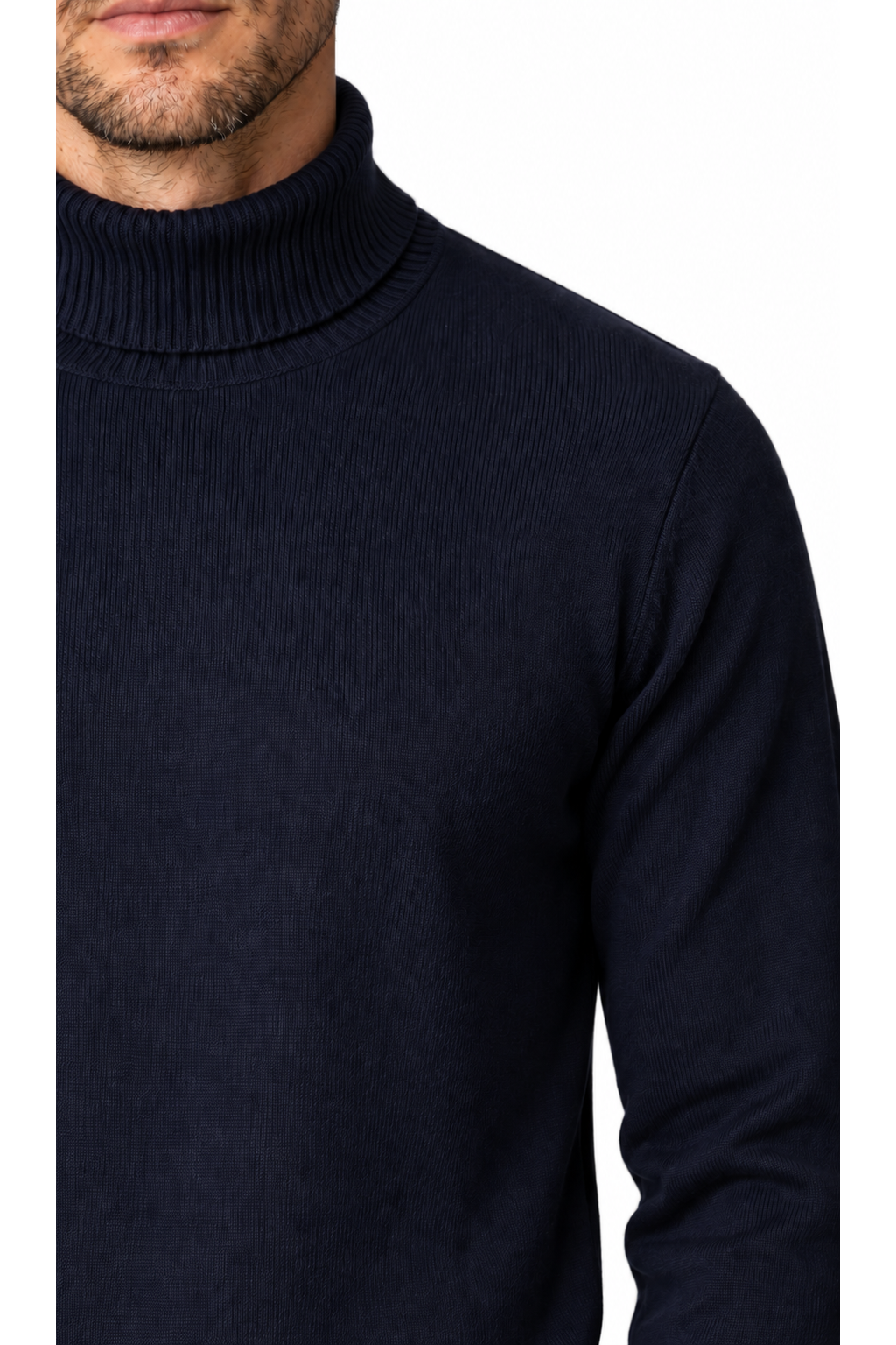 Ventorino turtleneck knit sweater in navy blue — knit detail